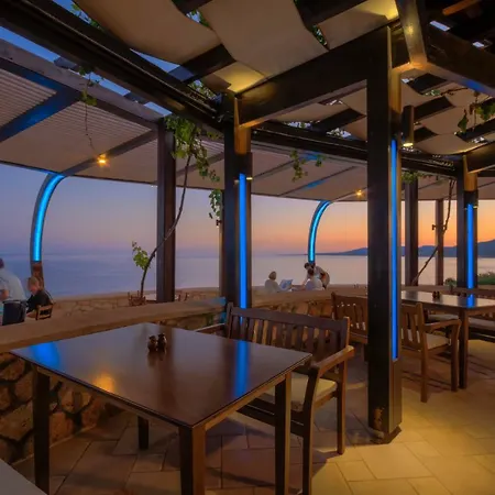 Lägenhetshotell Al Mare 4*