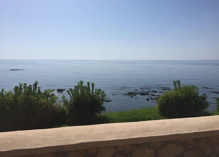 アパートホテル Al Mare 4*