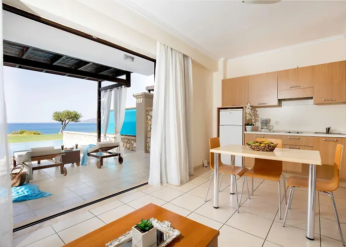 Ξενοδοχείο με διαμερίσματα Al Mare Κιοτάρι